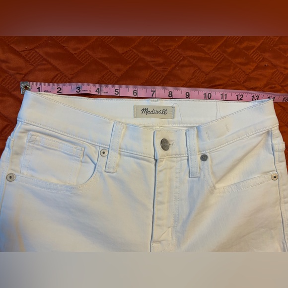 Madewell Women’s 9” High-Rise Distressed Skinny Crop Jeans with Raw Hem - Picture 5 of 9